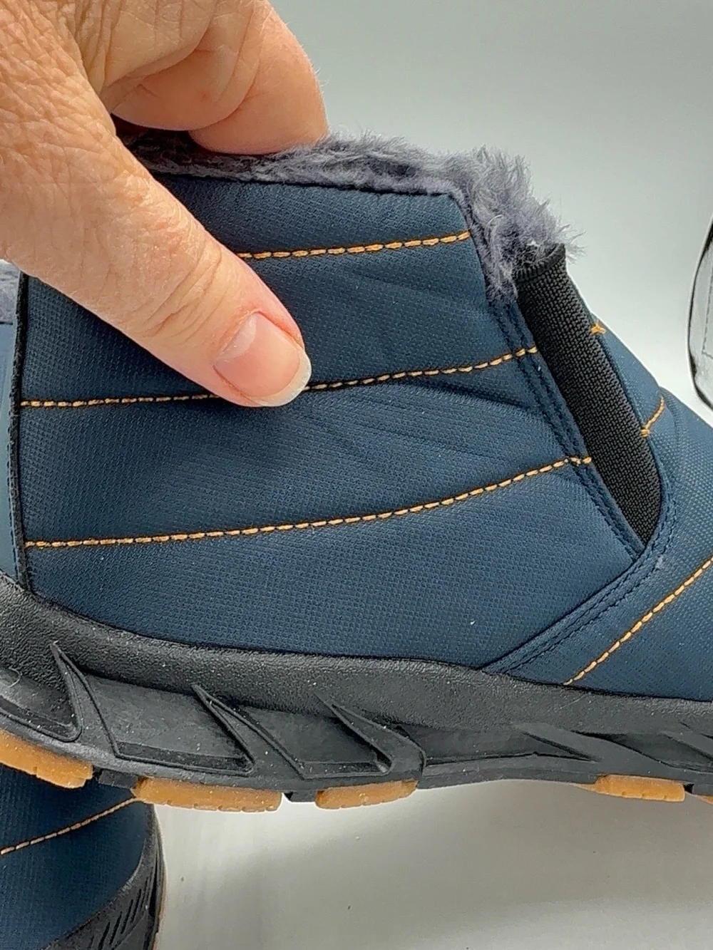 Moving Steps Zermatt Women's Navy Quilted Faux-Fur Ankle Booties New